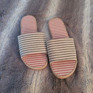 Espadrille slides size 9